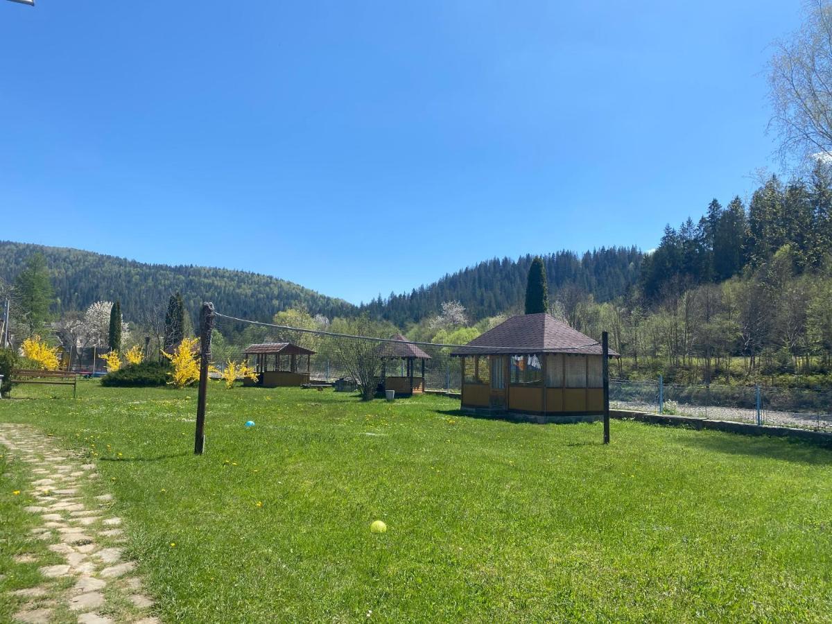 Садиба "Джерело" Yaremche Luaran gambar