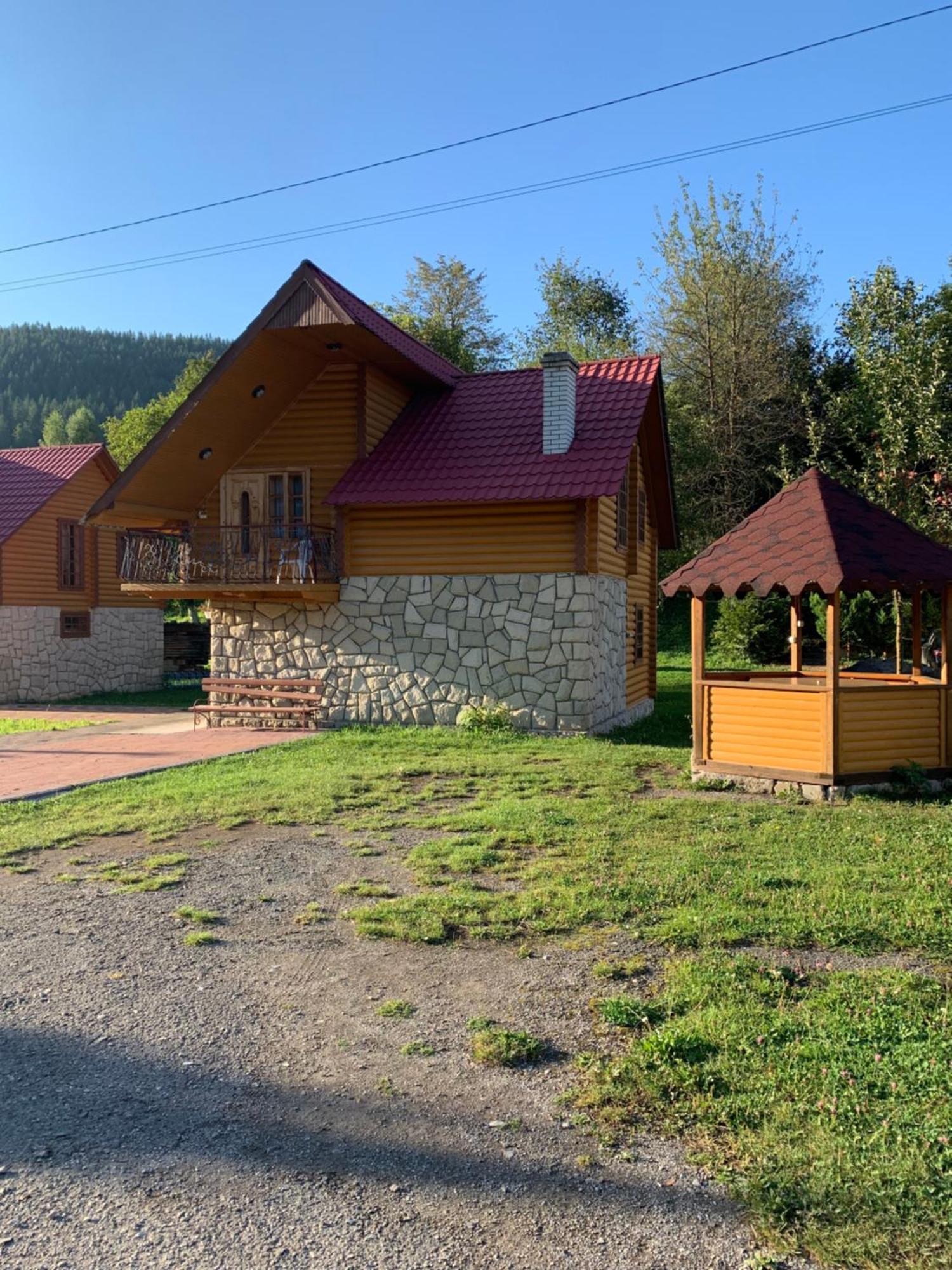 Садиба "Джерело" Yaremche Luaran gambar
